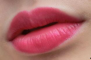 吃瓜嘴唇爱心玫瑰,爱心玫瑰的秘密故事